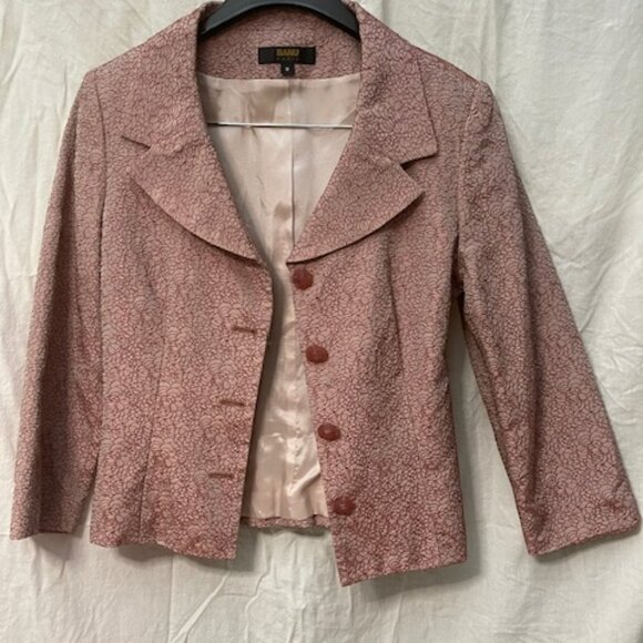 Banu Paris 2pc Skirt Suit Set, Pink Floral Etched/print Buttons Front, Size 8 - Picture 1 of 9